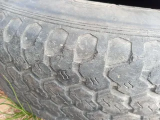 Ruedas 235/75 R15 - 30% vida útil