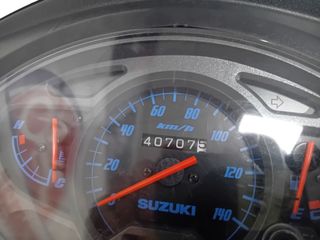 Suzuki Sixteen 125 Blanca