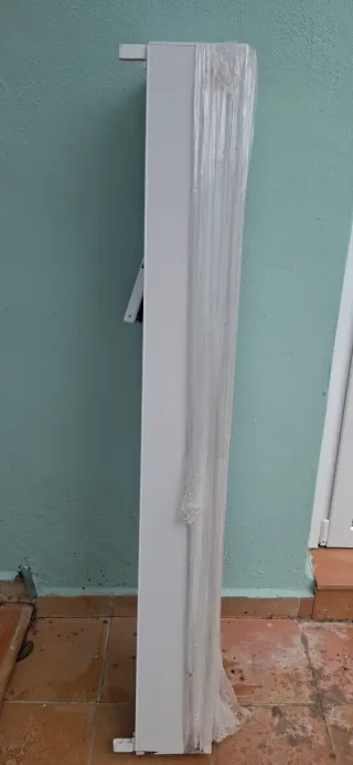 Cajón con persiana PVC