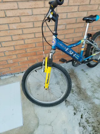 Bicicleta BH FX Azul y Amarilla