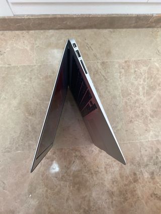 MacBook Air i7 8GB RAM 256GB SSD 2015