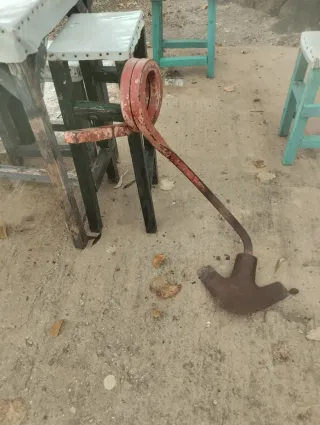 Arados antiguos de metal