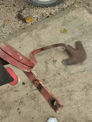 Arados antiguos de metal