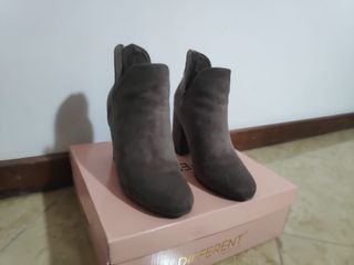 Botins Castanhos Salto Bloco