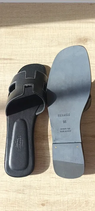 Sandalias Hermes Oran Negras