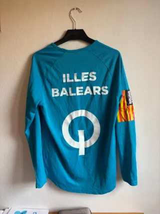 Conjunto de camisetas ideales para hacer deporte