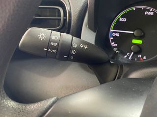 Toyota Yaris Business Plus 1.5 120H HEV EL TOP!!!!