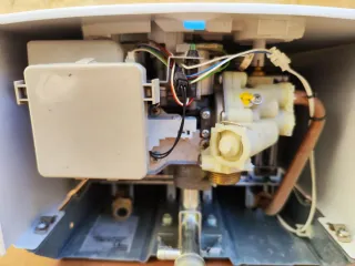 Calentador Junkers Butano/Propano 11L WR11-2