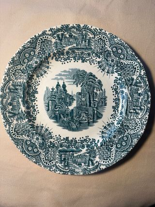 Plato La Cartuja de Sevilla Pickman