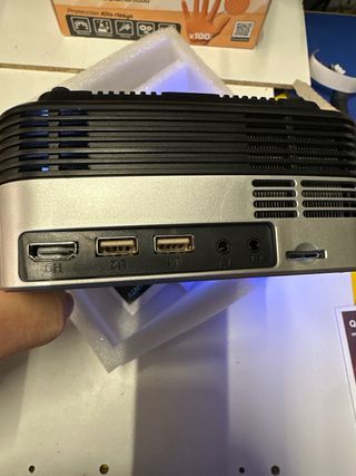 Proyector Excelvan Plata y Negro