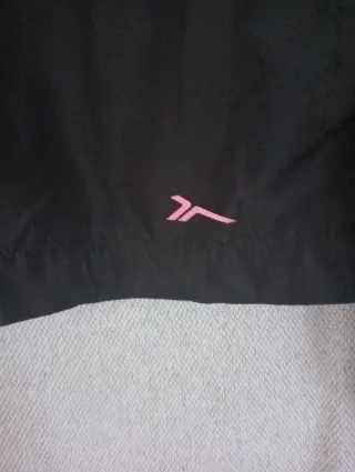 Cortavientos Tenth running