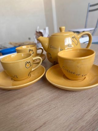 Juego Tazas Café/Té y Tetera Cerámica