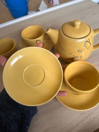 Juego Tazas Café/Té y Tetera Cerámica