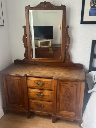 Muebles de dormitorio de madera noble año 1940