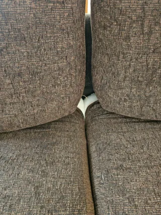 Sofá cómodo y elegante de 2 plazas marrón