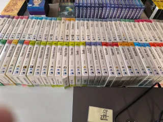 Reproductor VHS JVC y Películas (sin estrenar)