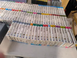 Reproductor VHS JVC y Películas (sin estrenar)