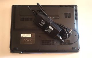 Portátil HP 4GB RAM -320GB HDD- W7