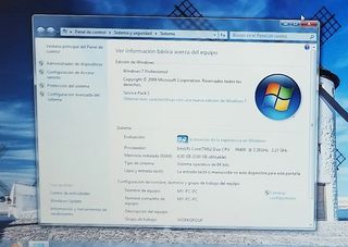 Portátil HP 4GB RAM -320GB HDD- W7