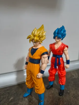 Figuras Dragon Ball Goku Super Saiyan y Blue