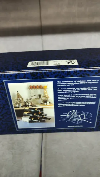 Botellero  acero MENU Metal y Plástico