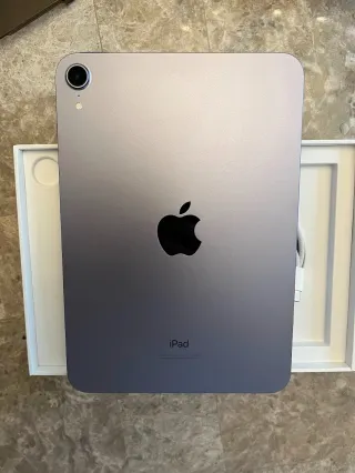 iPad mini 6ª Gen 64GB Morado + Accesorios