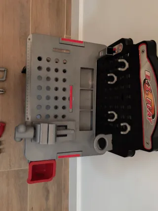 Banco de trabajo infantil E-Z Play