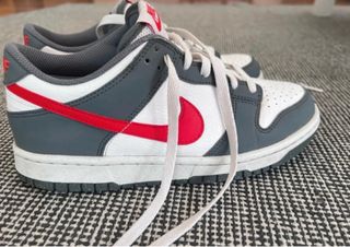 Nike Dunk Low Deportivas Gris Rojo Blanco