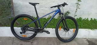 Bicicleta da montagna Trek Marlin 5 blu