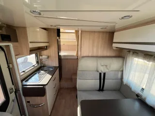 autocaravana perfilada  compacta 6 metros 2022