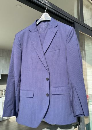 Traje Massimo Dutti. Azul con rayas diplomáticas.