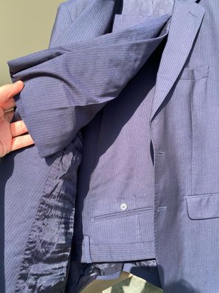 Traje Massimo Dutti. Azul con rayas diplomáticas.