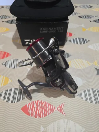 CARRETE DAIWA TOURNAMENT SURF 45 5