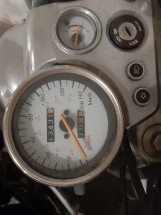 Hyosung Aquila 125 Negra Moto