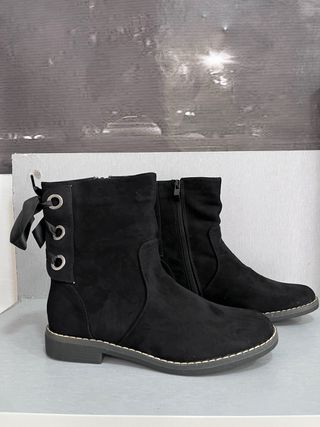Botines negros ante sintético lazo talla 38 nuevos