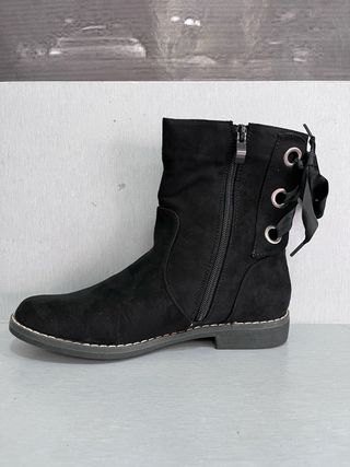 Botines negros ante sintético lazo talla 38 nuevos