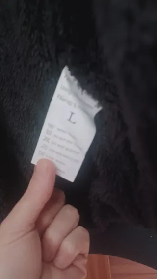 Cazadora bomber negra