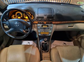 TOYOTA Avensis 2.2 D4D  150CV