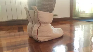 Patucos TempraKON plumas blancos