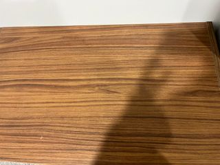 Mesa de oficina madera y metal