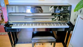 Piano Kawai CS9 Negro