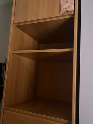 Mobile con 6 cassetti in legno e viola