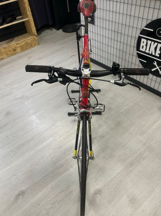 Bicicleta Wilier Triestina Urbana Roja