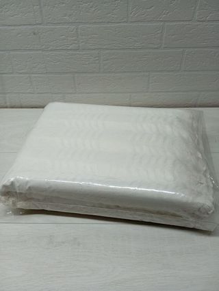 Manta arullo 150x200cm Amazon Basics