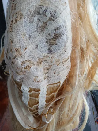 Peluca sintética rubia 1m larga