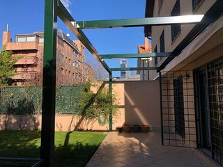 Chalet en alquiler en Nueva España en Madrid