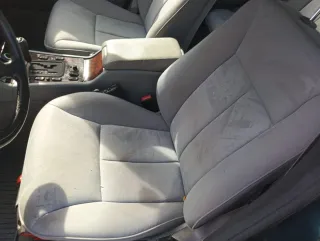 Mercedes-Benz 300turbodiesel 2025