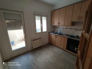 Apartamento en el centro del pueblo, tlf 670884728