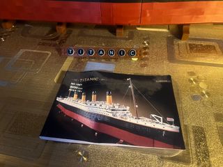 Barco Titanic tipo Lego