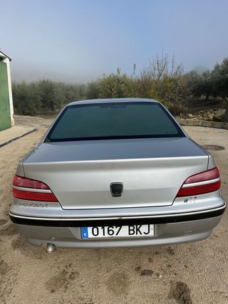 Peugeot 406 2001
